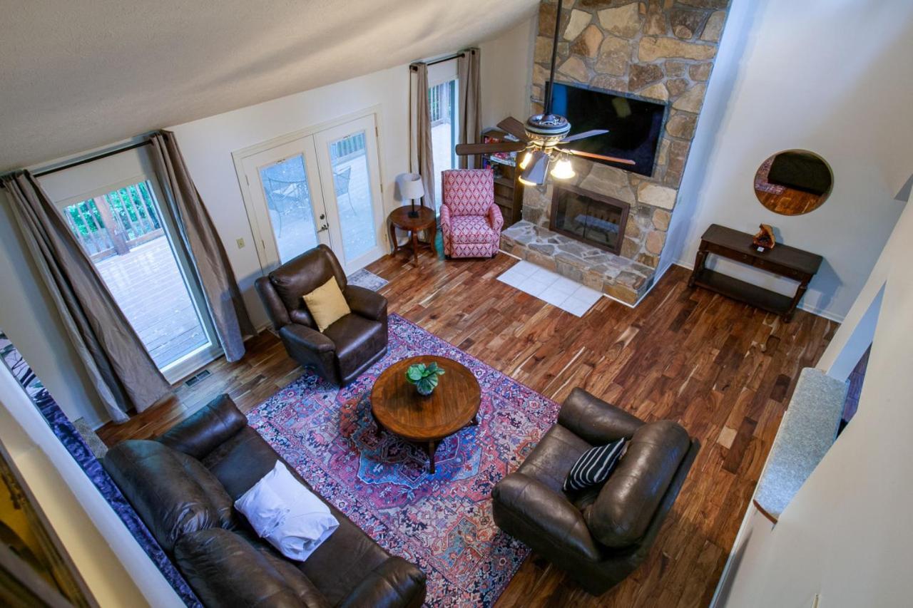 Little Cub Cottage - Mtn Views & Community Pools Gatlinburg Esterno foto