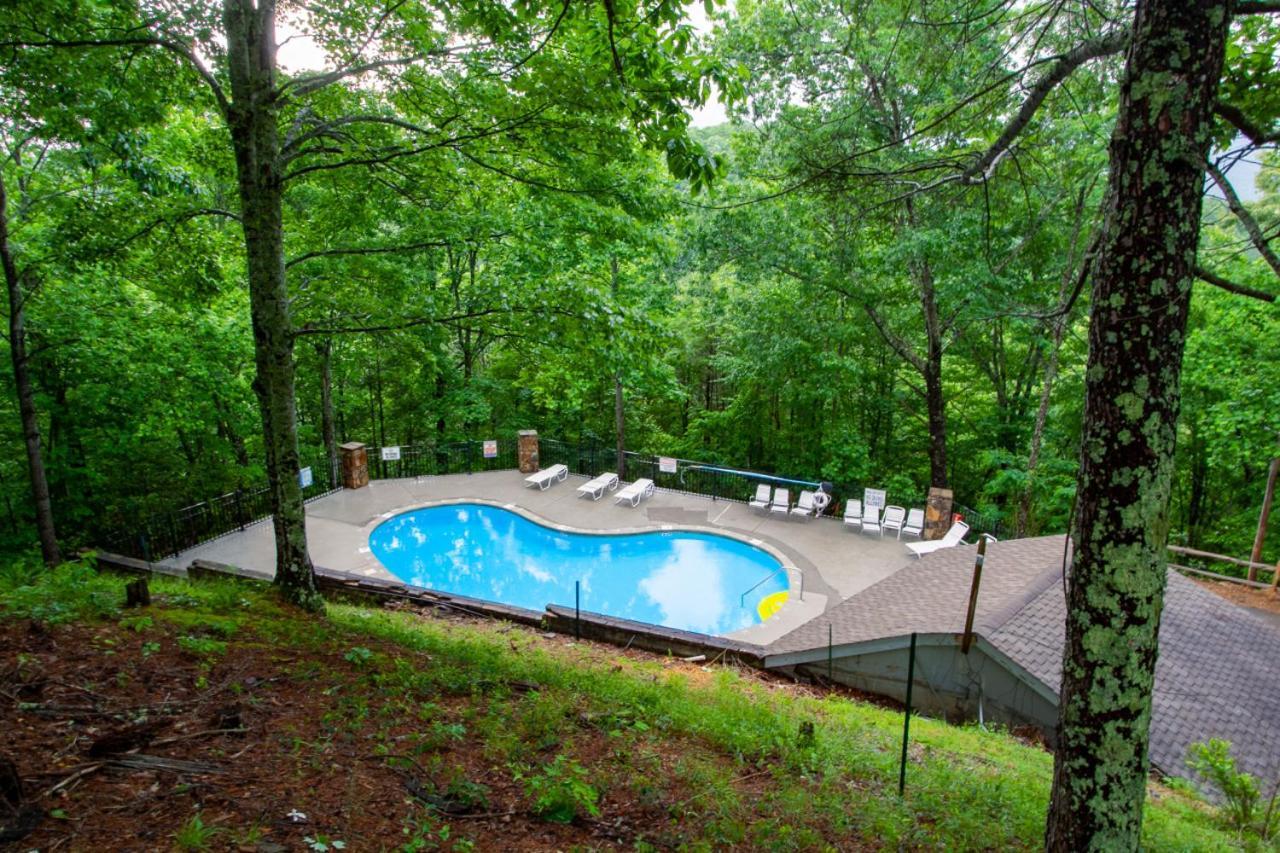 Little Cub Cottage - Mtn Views & Community Pools Gatlinburg Esterno foto