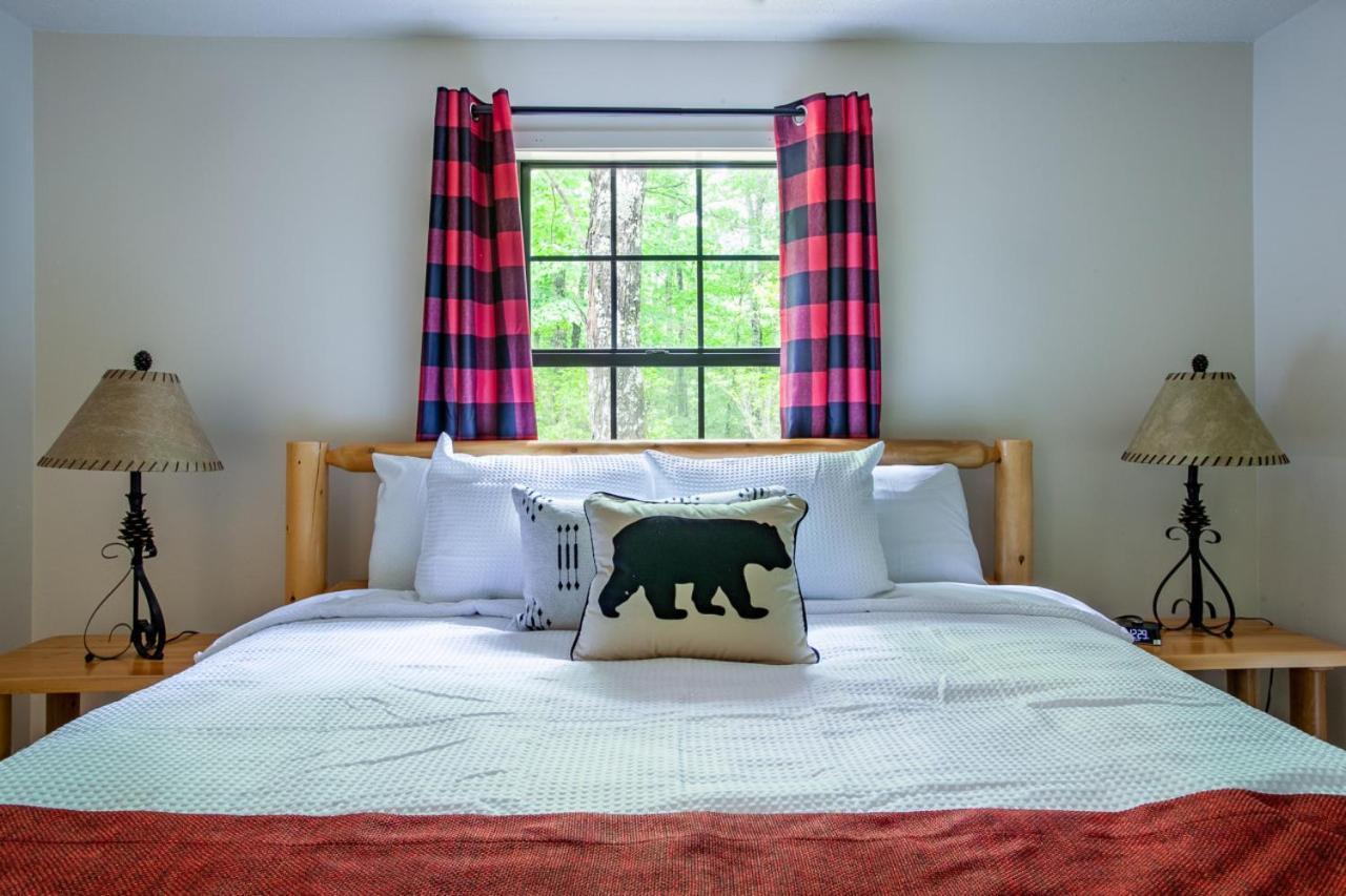Little Cub Cottage - Mtn Views & Community Pools Gatlinburg Esterno foto